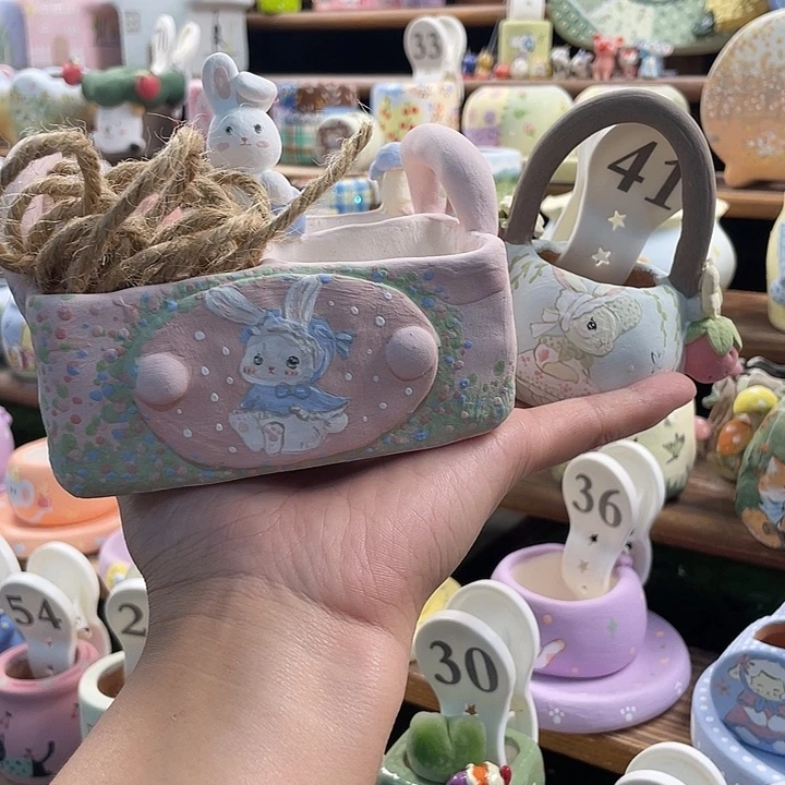 福***妈41…..手工手绘花盆