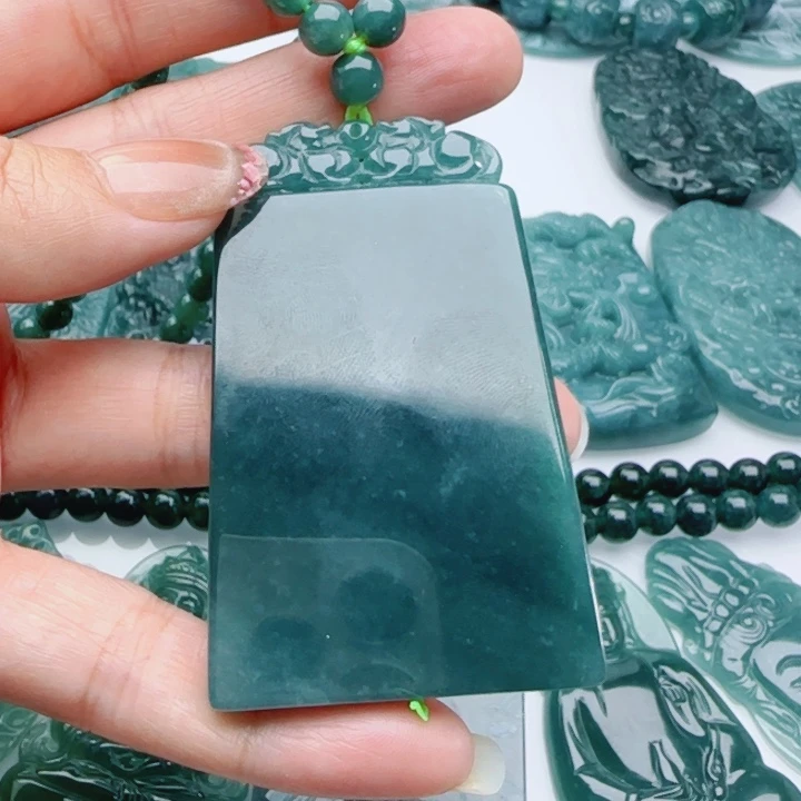 翡翠未镶嵌颈饰多样性发货天然A货翡翠