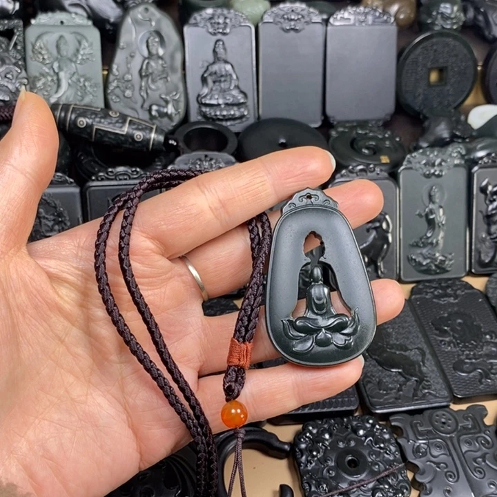 和田玉（青玉）未镶嵌颈饰