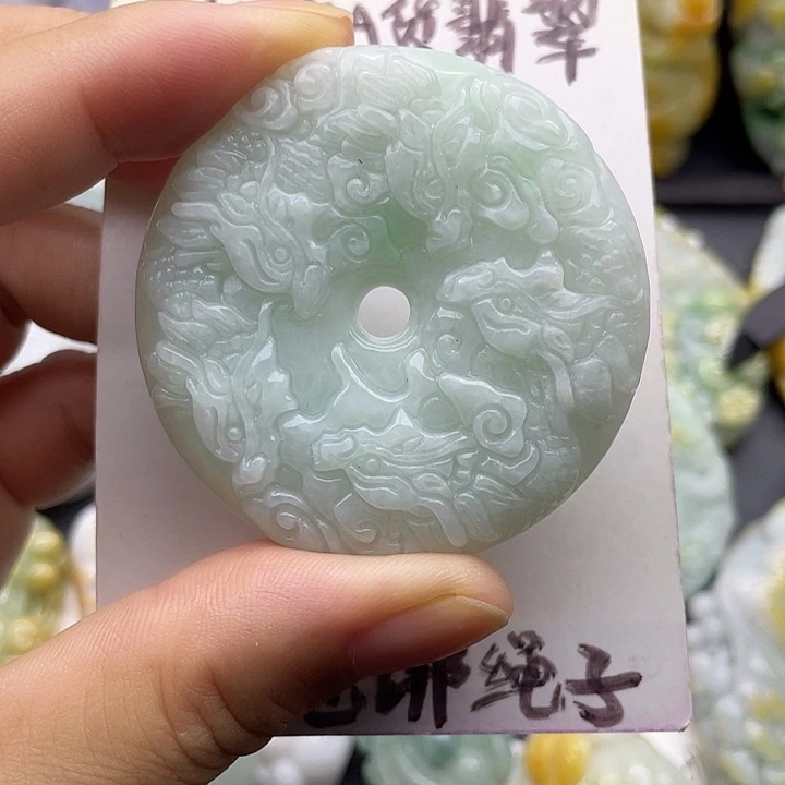 颈饰未镶嵌翡翠天然翡翠