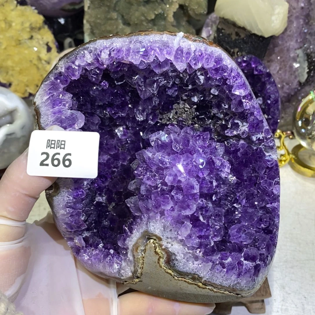 未镶嵌大型摆件（非配饰）紫晶