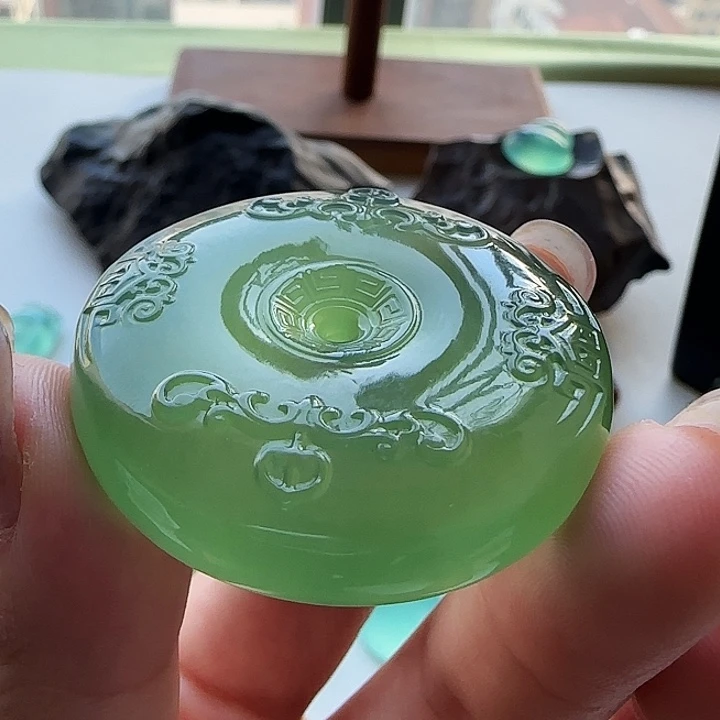 岫玉未镶嵌颈饰岫玉