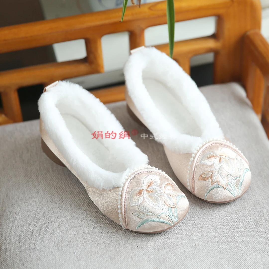 冬款加绒保暖一脚蹬毛口棉鞋女刺绣低跟搭配旗袍汉服鞋老北京布鞋
