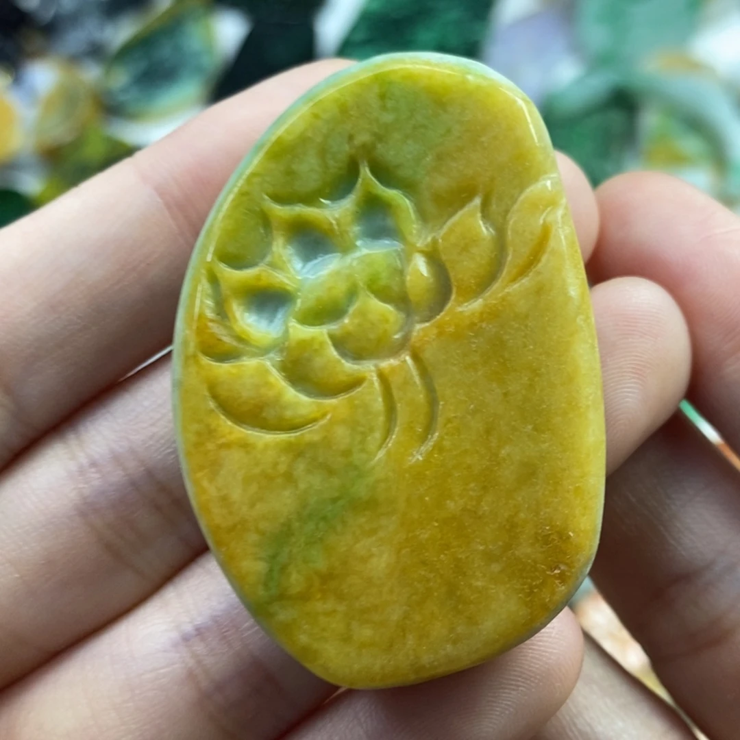 翡翠未镶嵌颈饰吊坠