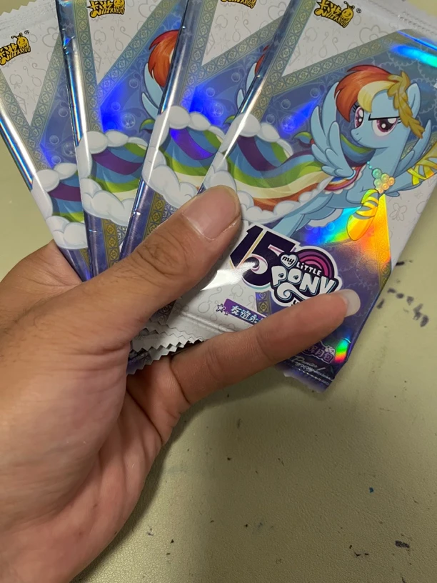 大胃王 小马宝莉辉月8弹收藏卡主播代拆