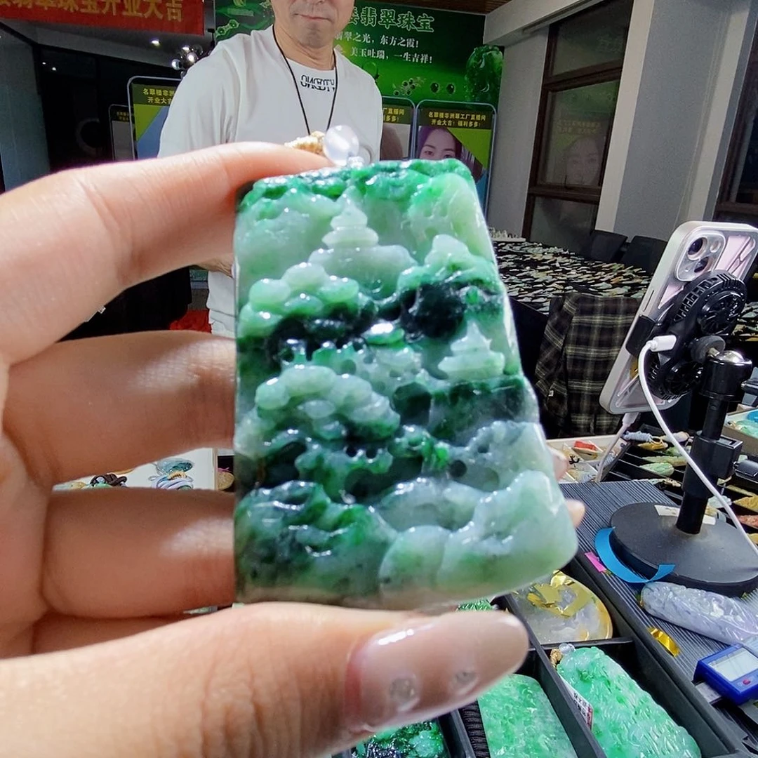 颈饰未镶嵌翡翠翡翠