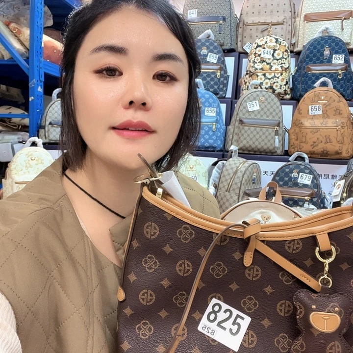 PVC包包包包包包包包吧