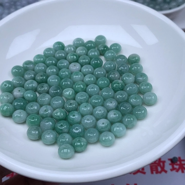 翡翠散珠翡翠卡8*5加算盘珠30颗