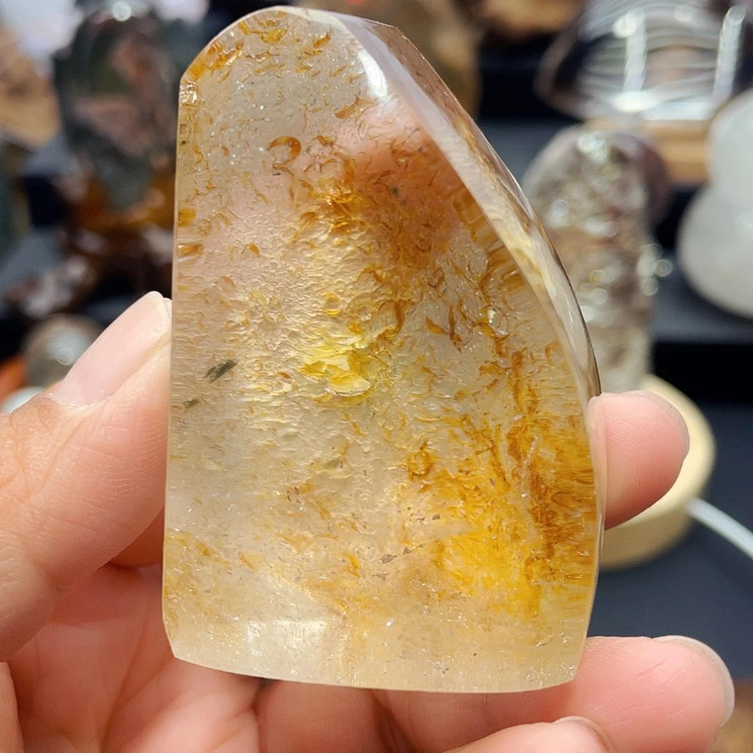 未镶嵌水晶大型摆件（非配饰）