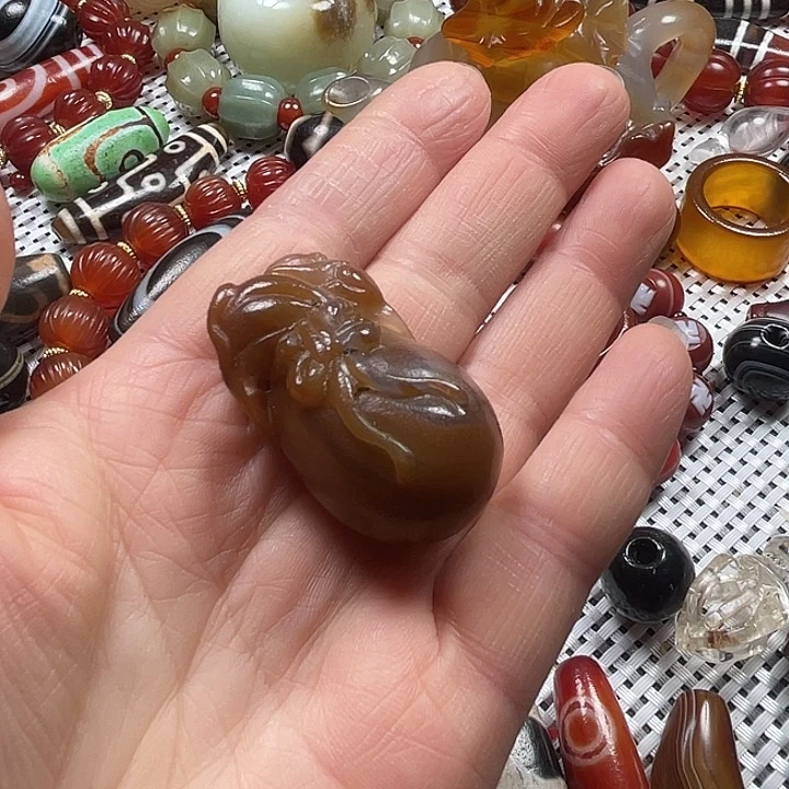 玛瑙/玉髓未镶嵌挂件