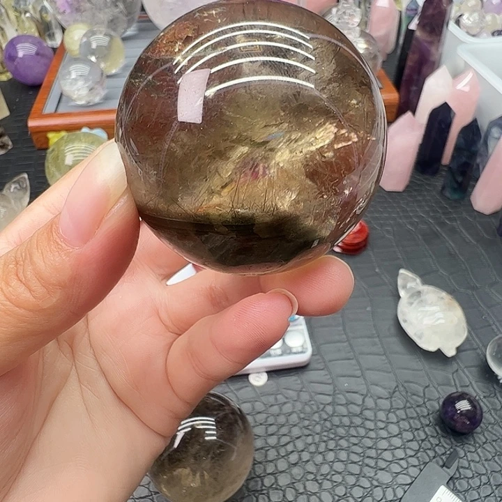 沙***丽未镶嵌珠宝半成品水晶170