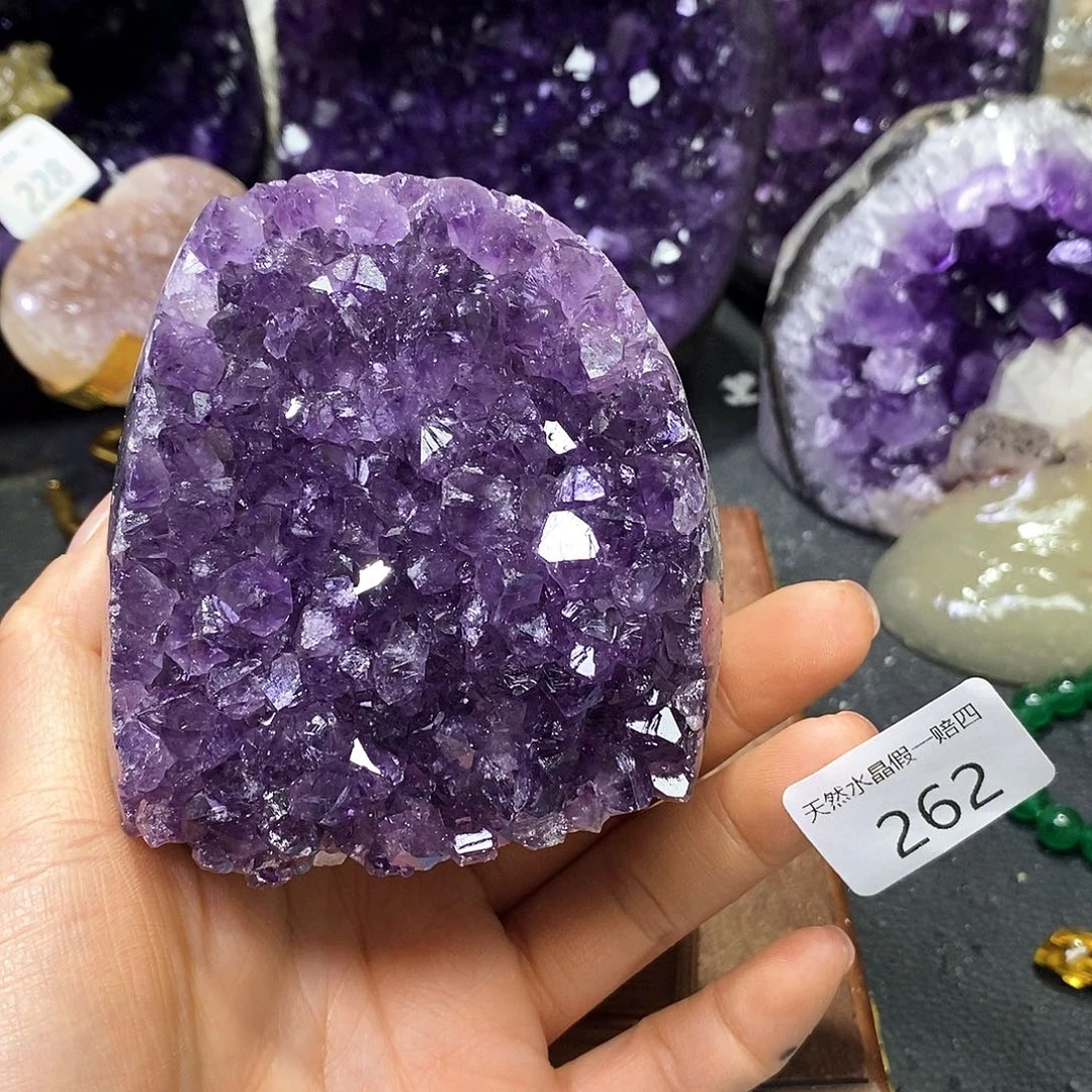 水晶大型摆件（非配饰）未镶嵌