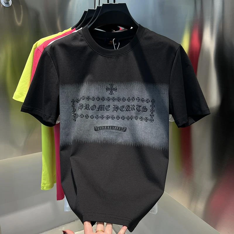 2025年夏季新款男装轻奢痞帅烫钻圆领T恤短袖百搭潮牌高级感半袖