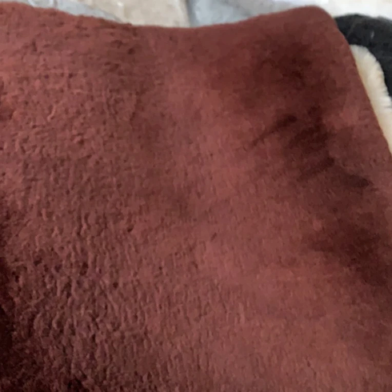 咖啡色整皮皮毛一体