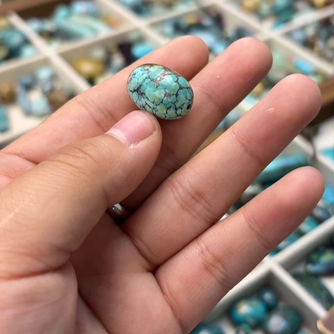 南红玛瑙未镶嵌绿松石