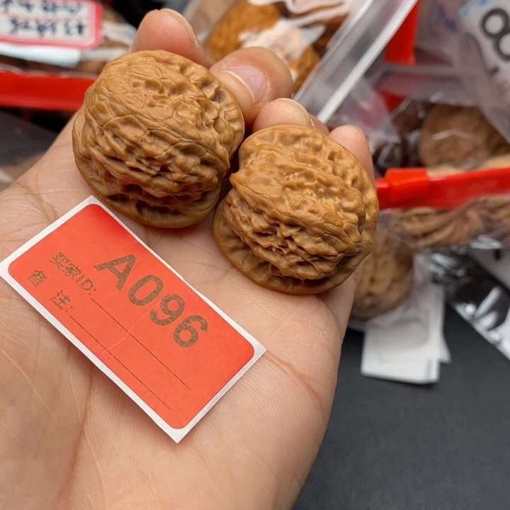 吊坠文玩核桃核桃