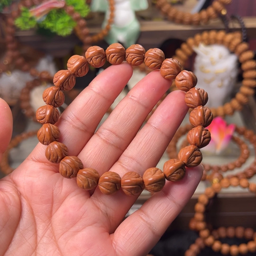 手串桃核玉龙脊手串11