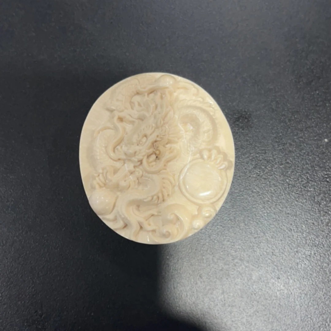 猛犸约56.5克雕刻件cZL1213