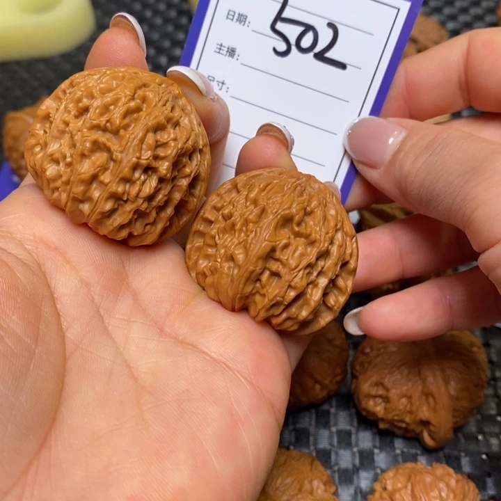 文玩核桃手串502白狮子39