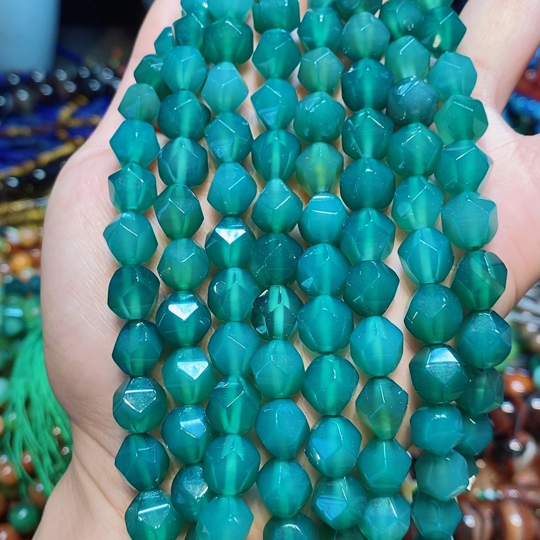 玛瑙/玉髓未镶嵌珠宝半成品10mm切面绿玛瑙一条