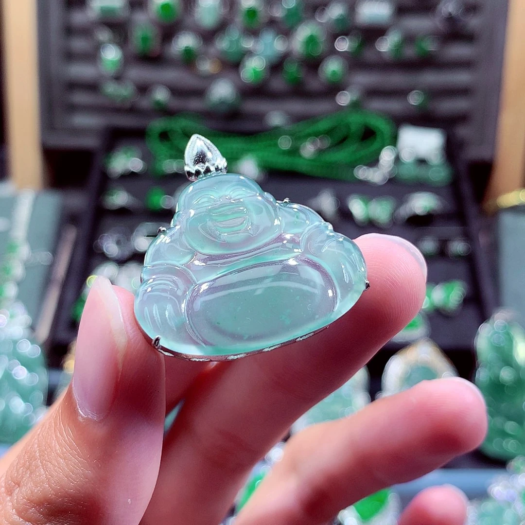 翡翠未镶嵌颈饰挂件