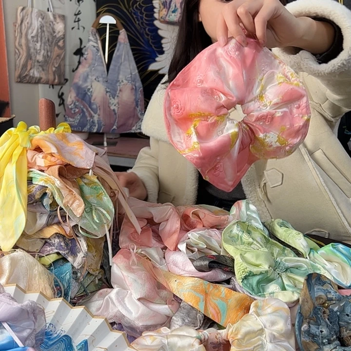 她***星446圆饼发圈不退不换