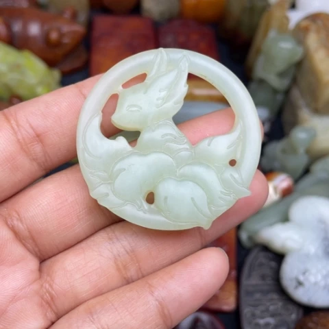 蛇纹石玉未镶嵌颈饰53