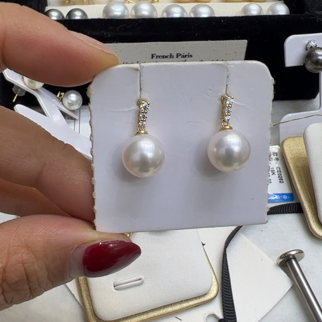 海水珍珠耳饰18K金镶嵌