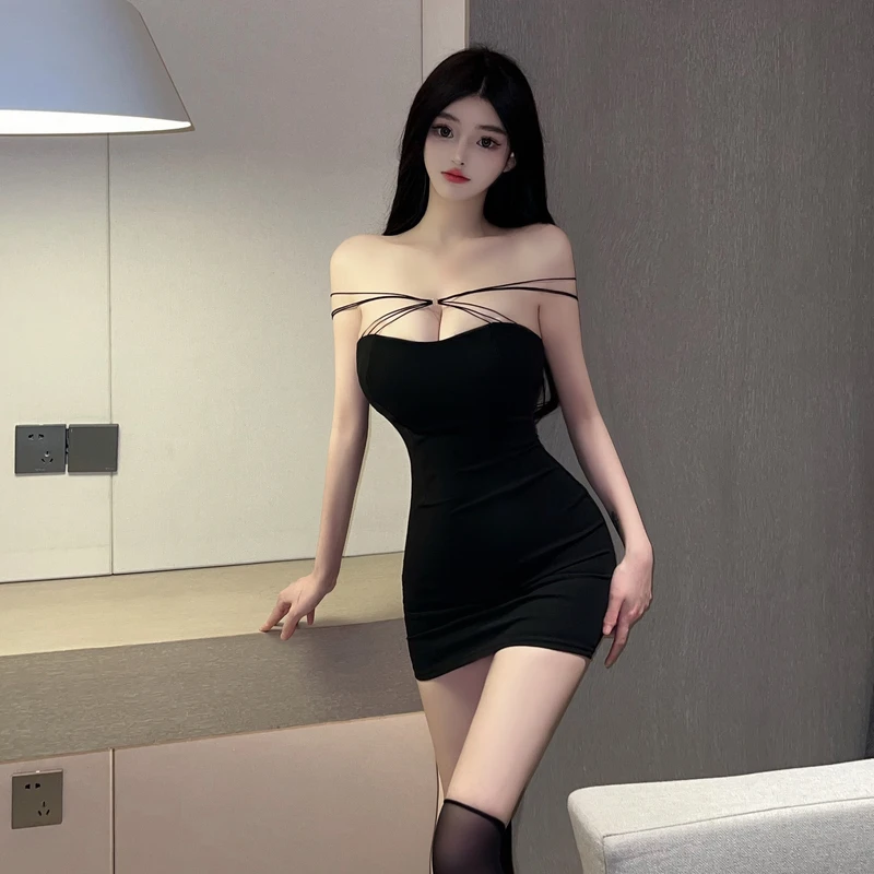 纯欲辣妹黑色连衣裙包臀裙夏季性感气质修身显瘦吊带短裙子小黑裙