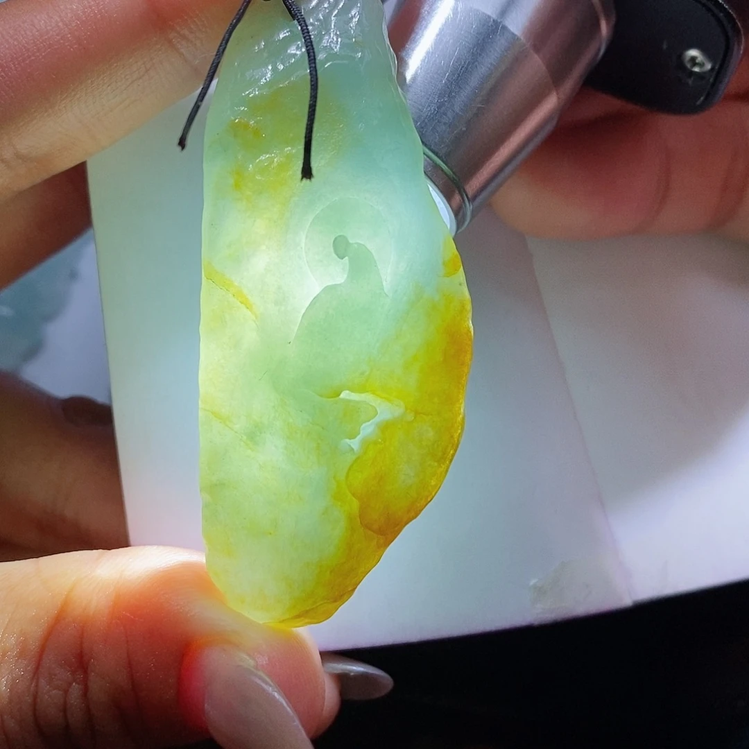 定制翡翠未镶嵌翡翠