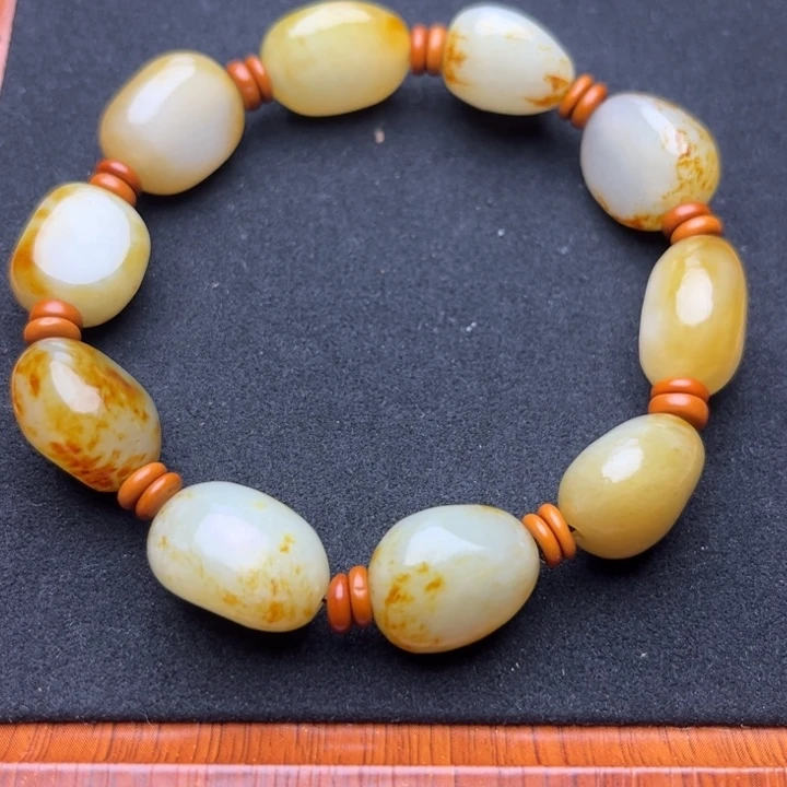 和田玉未镶嵌手链