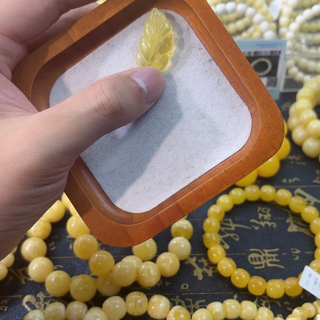 琥珀未镶嵌手链叶子