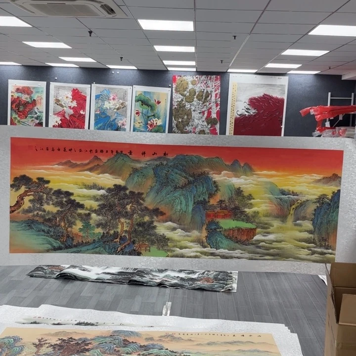 字画等多种形式的艺术作品和艺术作品