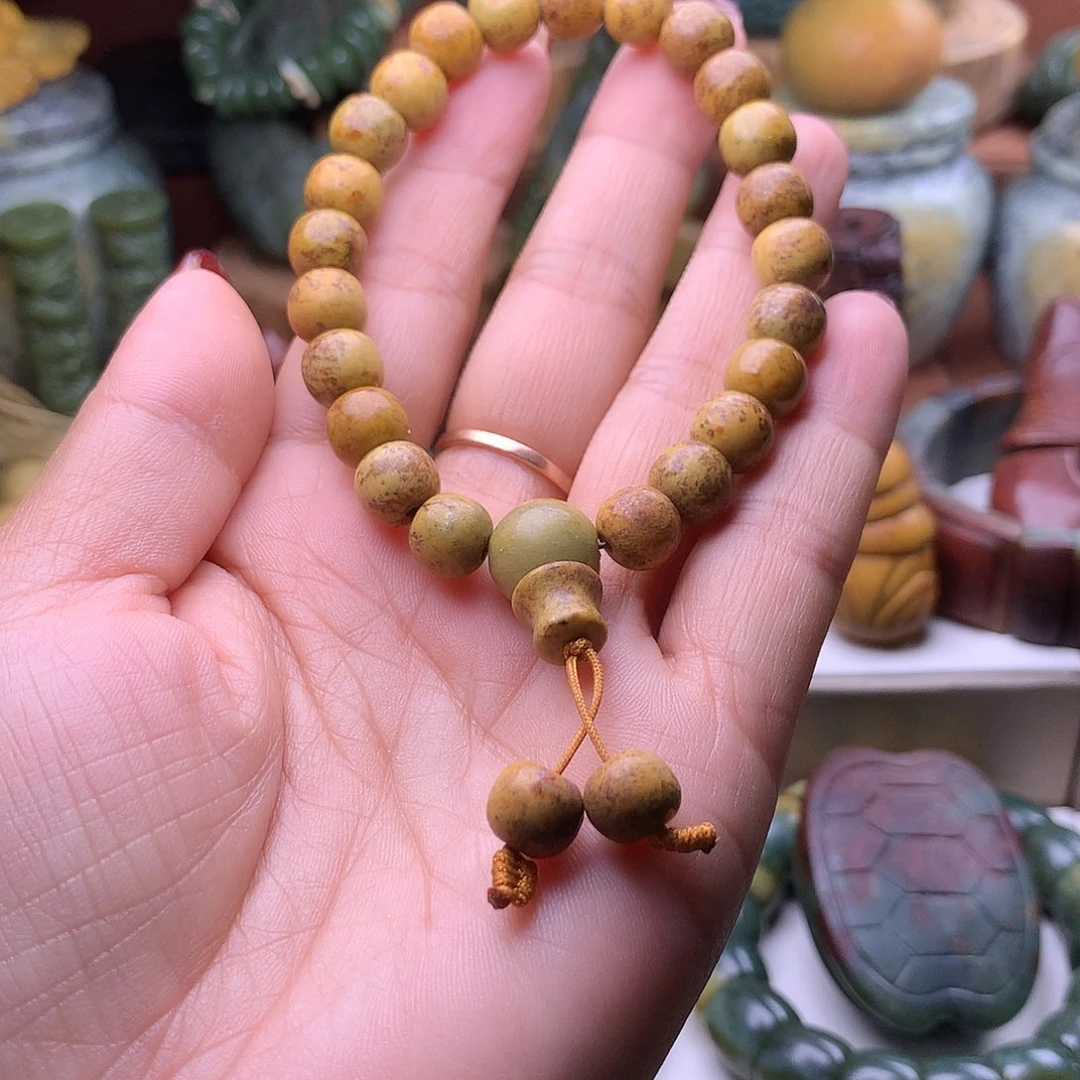 岫岩河磨玉（透闪石质玉）未镶嵌手链