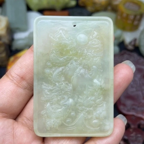 蛇纹石玉未镶嵌颈饰18