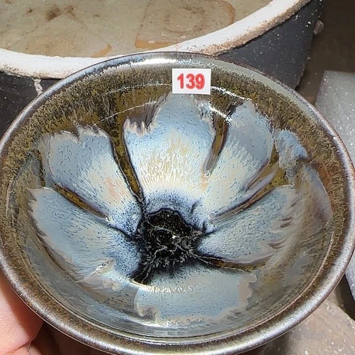 盖碗岁**河一起期待明天打篮球啦