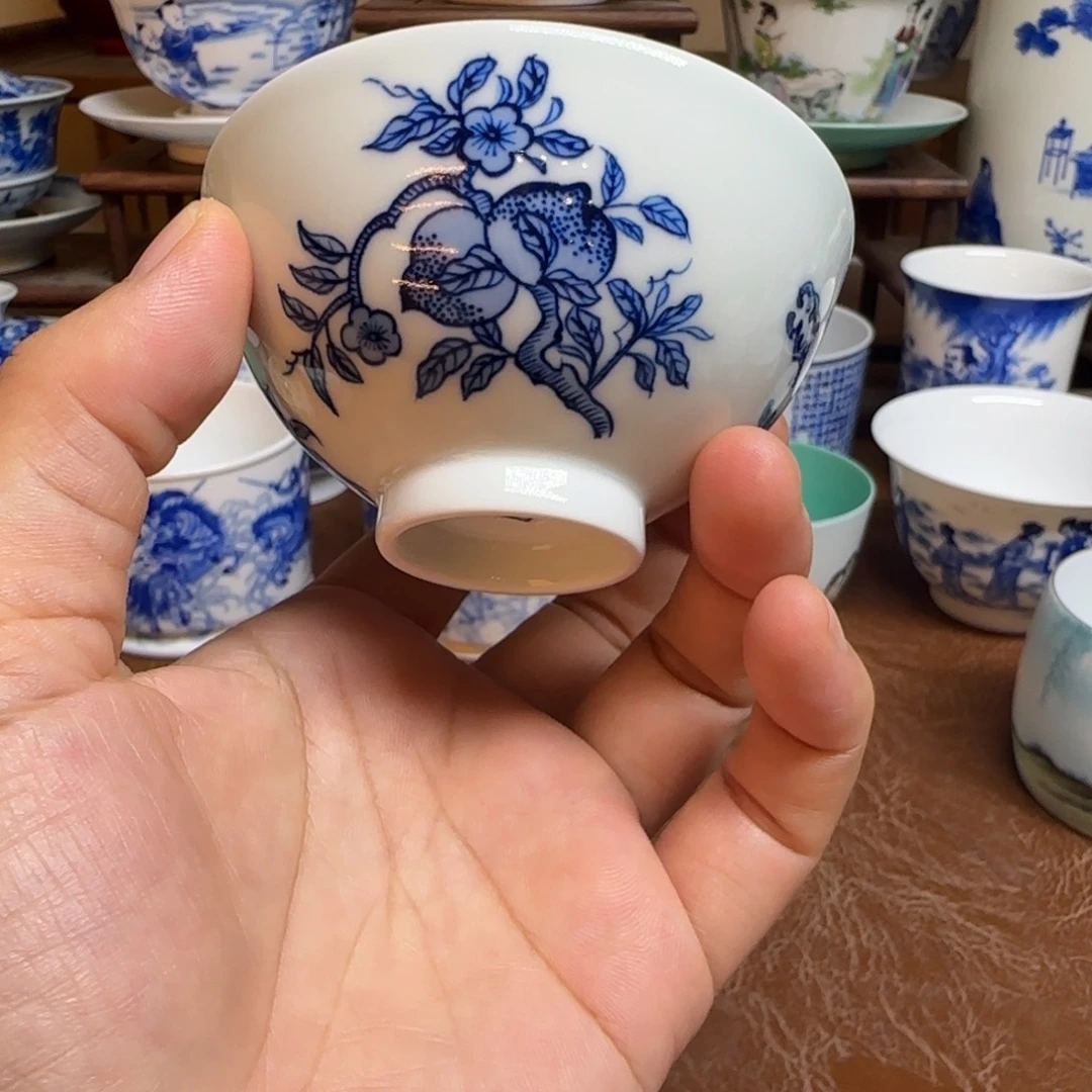 今天晚上的月亮好美哦