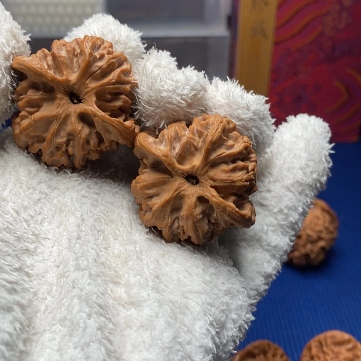 文玩核桃把件39尺苹果