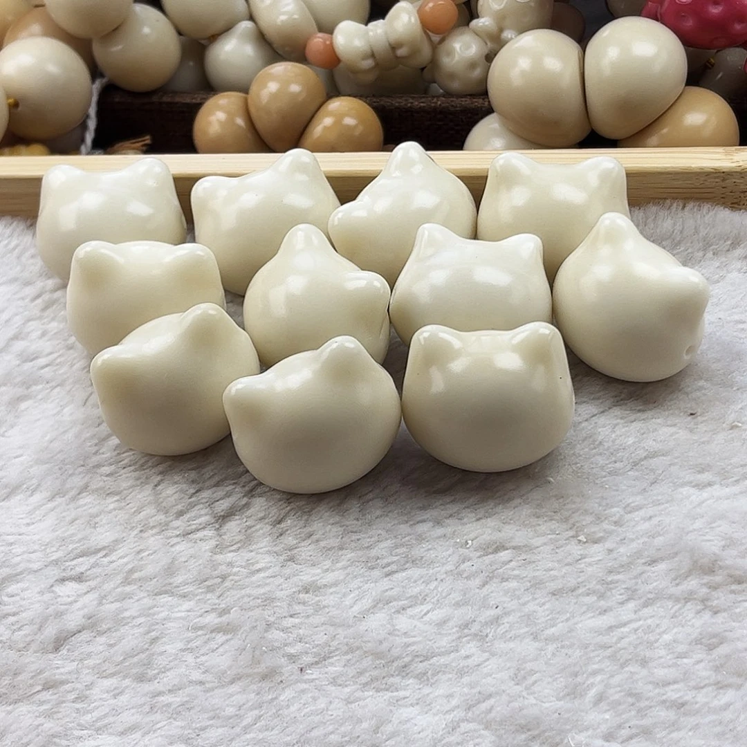 菩提根/象牙果把件