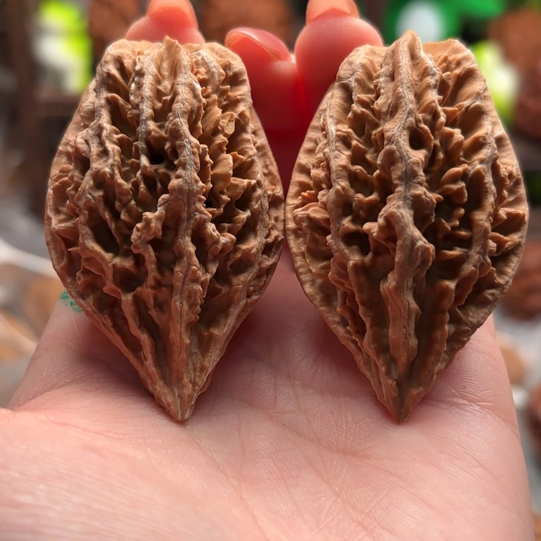 文玩核桃把件小蛙磕141