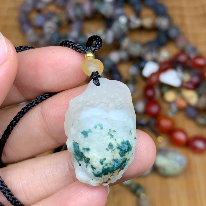 玛瑙/玉髓未镶嵌珠宝半成品*‍*