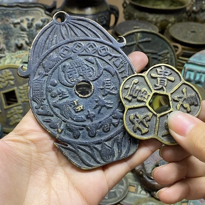 根***哥铜铁合金类工艺品