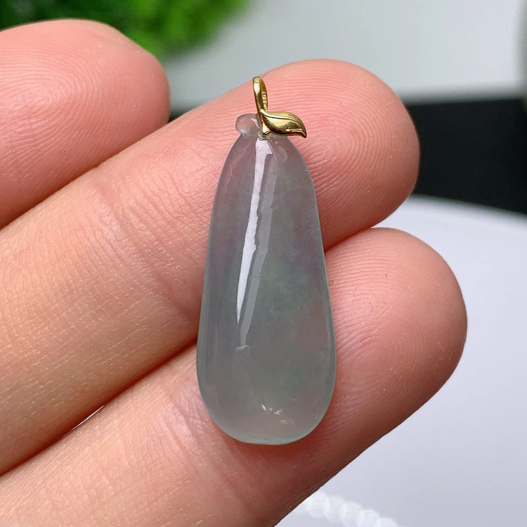 天然翡翠A货18k金镶嵌福瓜吊坠251001  尺寸:25*10.8*4.2