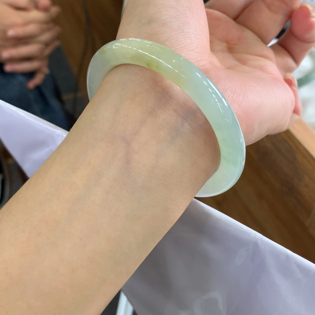 翡翠未镶嵌手镯天然Ａ货翡翠55/56