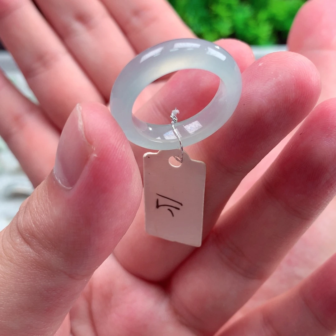 未镶嵌戒指翡翠天然