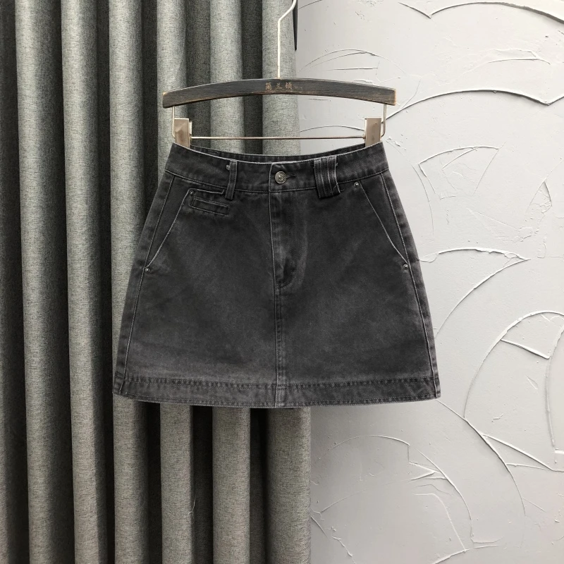 深灰色高腰显瘦牛仔短裙女小众穿搭夏季新款时尚百搭A字半身裙子
