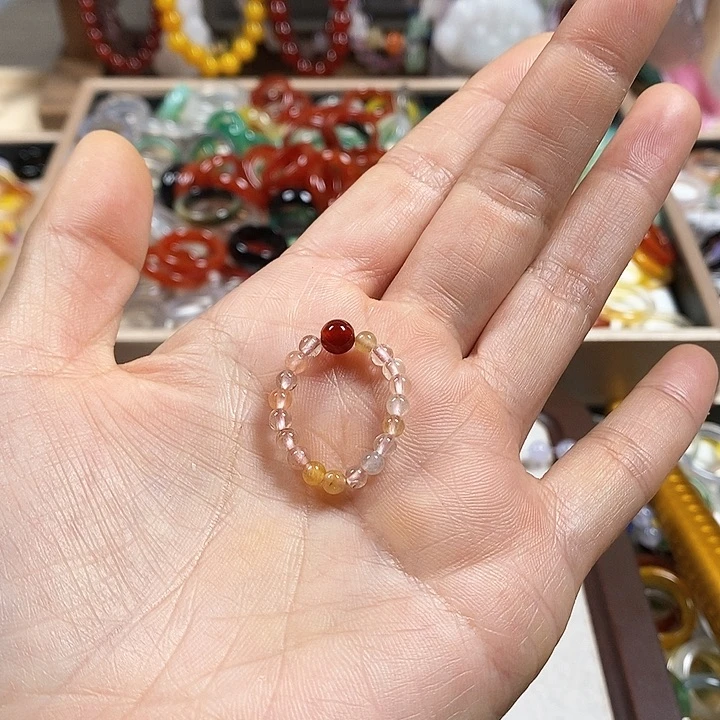 玛瑙/玉髓戒指未镶嵌E****?