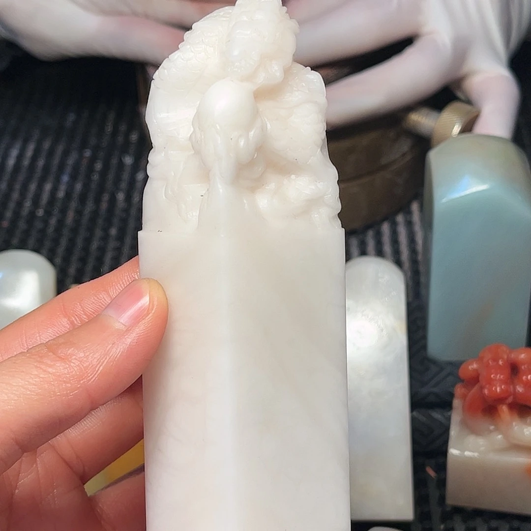 寿山石印石这个点睡起来都