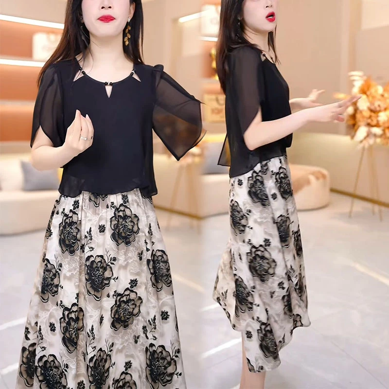 2025夏季新款碎花时尚气质拼接连衣裙洋气收腰减龄优雅短袖长裙子