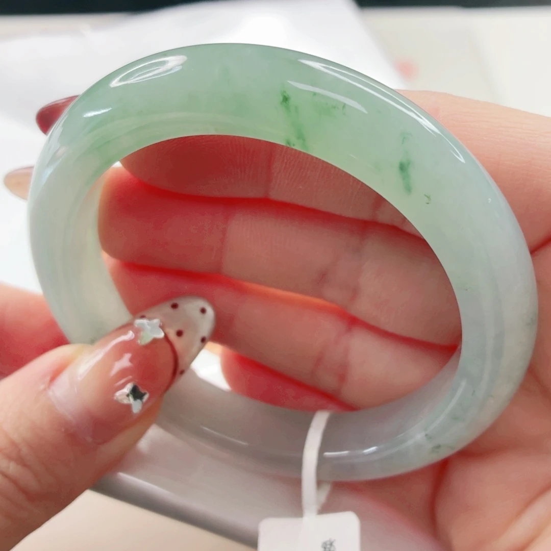 翡翠未镶嵌手镯54.3x510